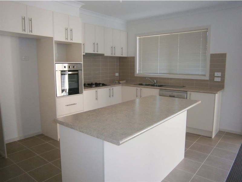 1/424 McClelland Drive, Langwarrin VIC 3910