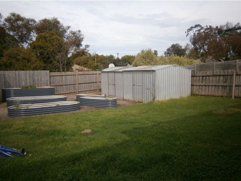 4 Aldershot Road, Langwarrin VIC 3910