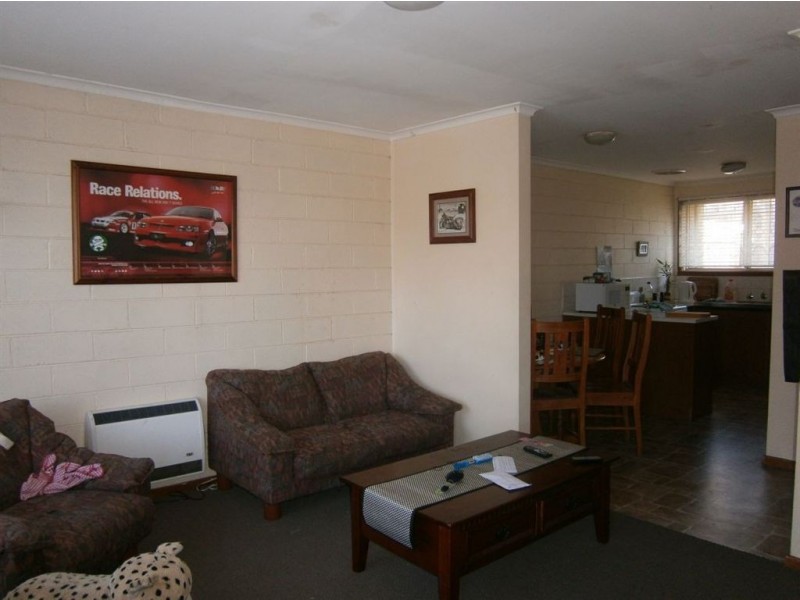 3/4 Samada Street, Frankston VIC 3199