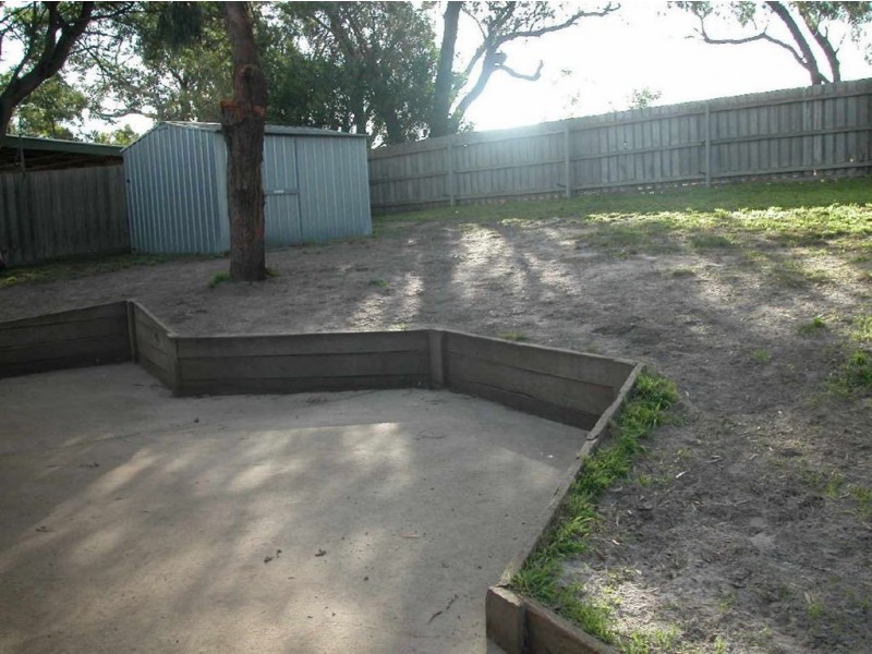 22 Malcolm Drive, Langwarrin VIC 3910