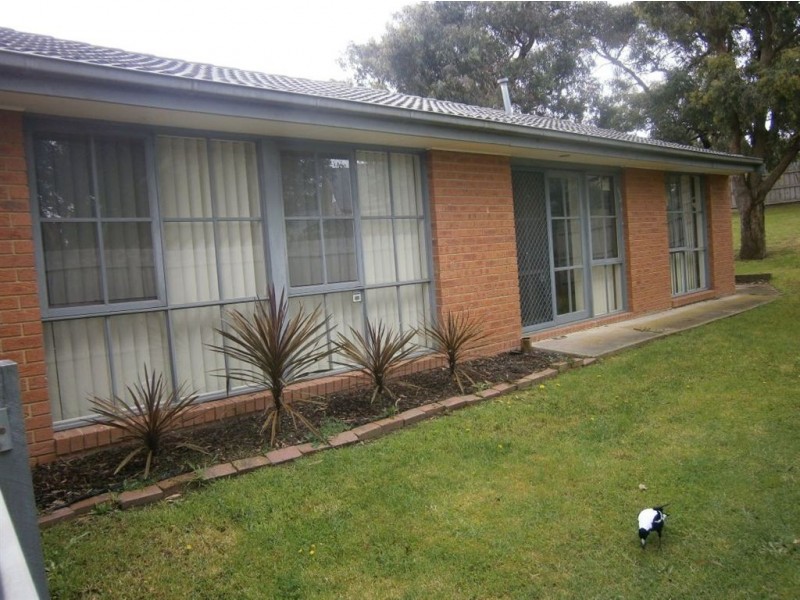 22 Malcolm Drive, Langwarrin VIC 3910