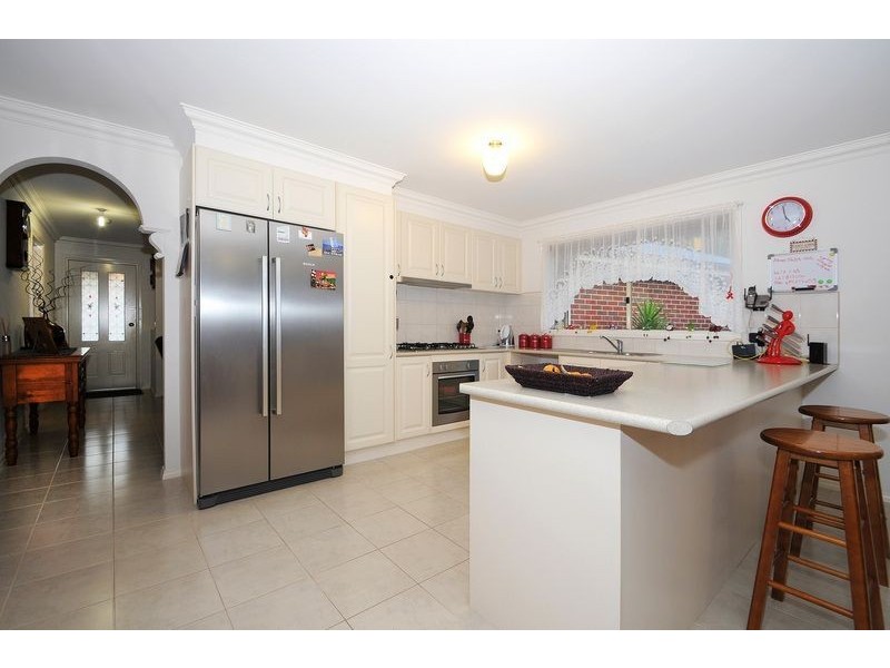 7 Grasswren Close, Langwarrin VIC 3910