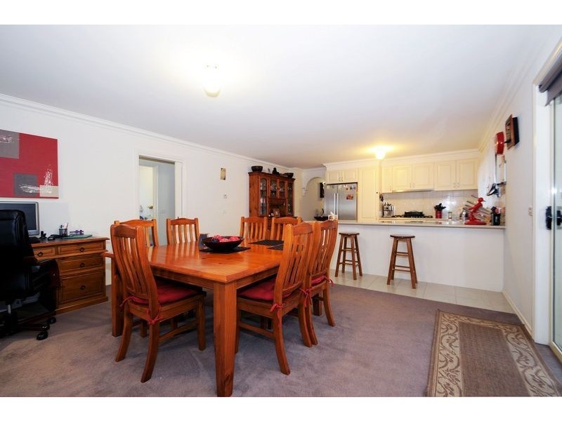 7 Grasswren Close, Langwarrin VIC 3910