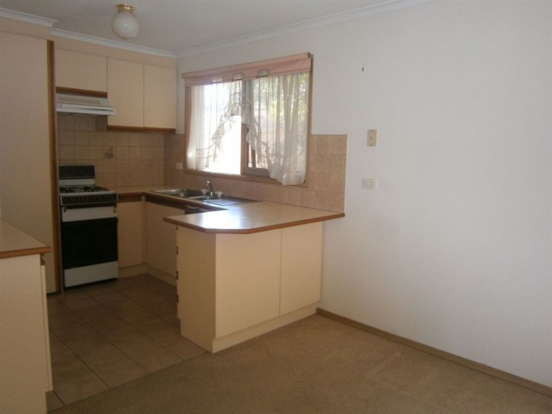 1/8 Alder Street, Langwarrin VIC 3910