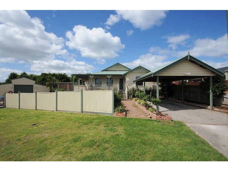 9 Fawn Court, Langwarrin VIC 3910