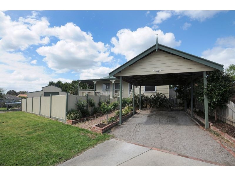 9 Fawn Court, Langwarrin VIC 3910