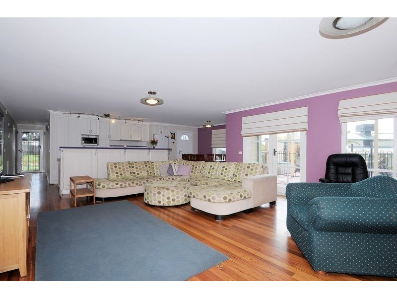 9 Fawn Court, Langwarrin VIC 3910