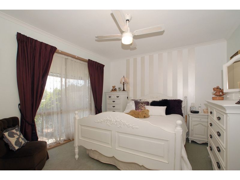 3/4 Maxwell Court, Langwarrin VIC 3910