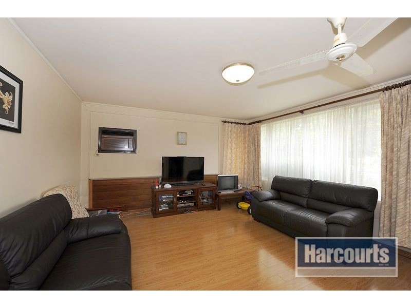 15 Brentwood Crescent, Frankston VIC 3199