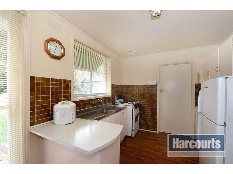 15 Brentwood Crescent, Frankston VIC 3199