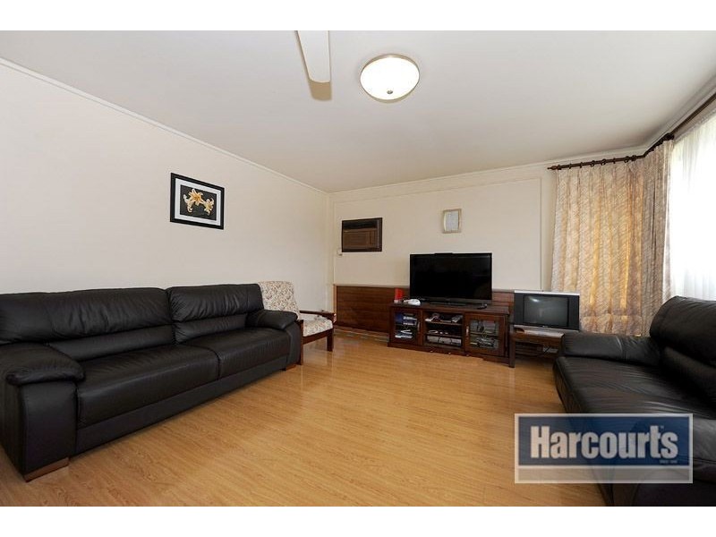 15 Brentwood Crescent, Frankston VIC 3199