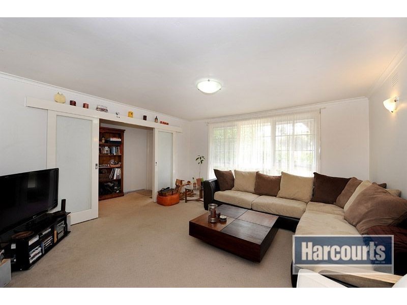 13 Cliveden Avenue, Frankston VIC 3199