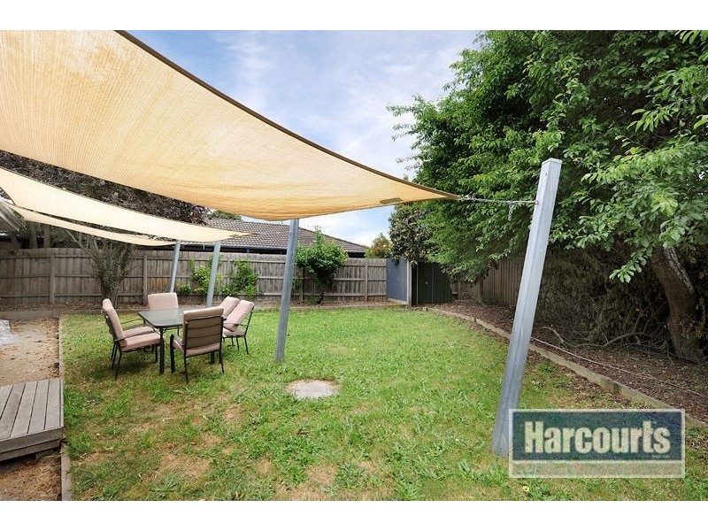 13 Cliveden Avenue, Frankston VIC 3199