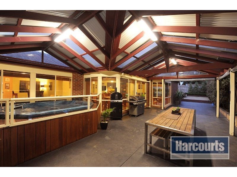 6 Belltrees Court, Pearcedale VIC 3912