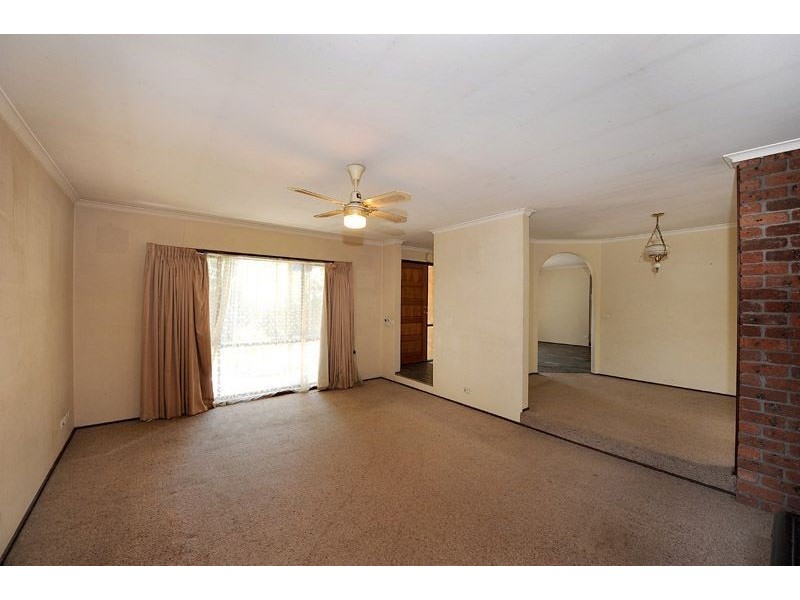 8 Beckenham Place, Langwarrin VIC 3910