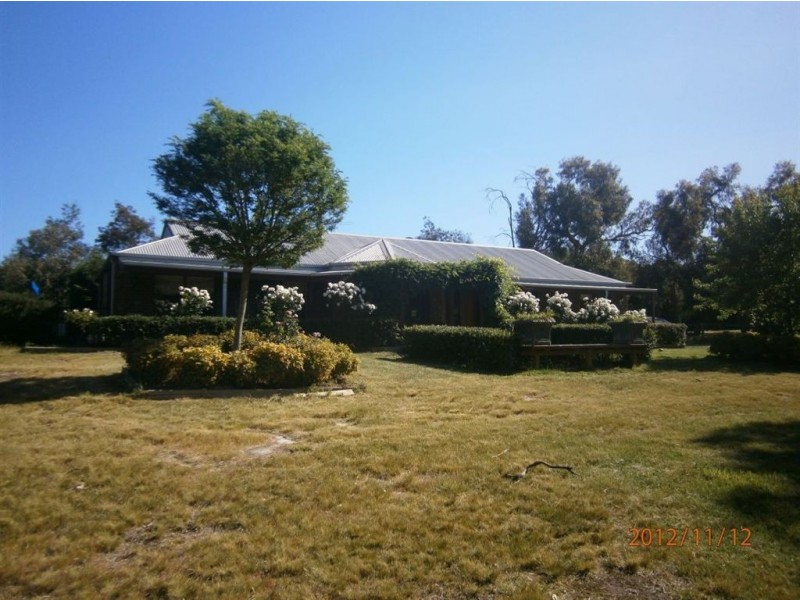 99 Donald Road, Langwarrin VIC 3910