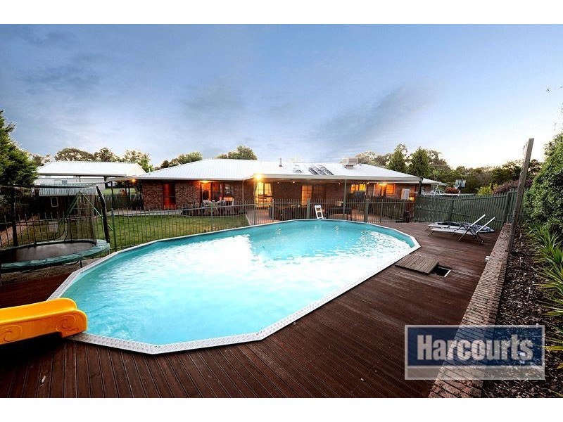 70 Weeroona Road, Langwarrin South VIC 3911
