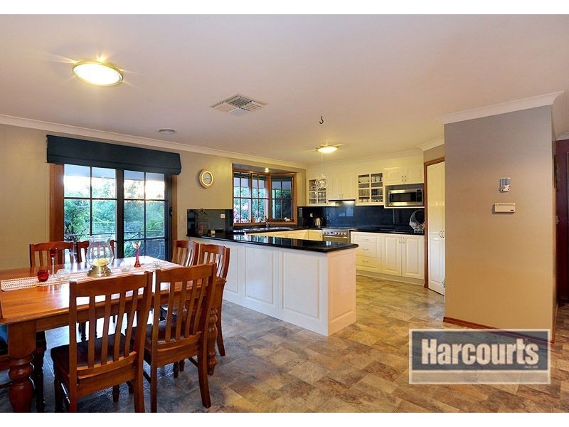 70 Weeroona Road, Langwarrin South VIC 3911