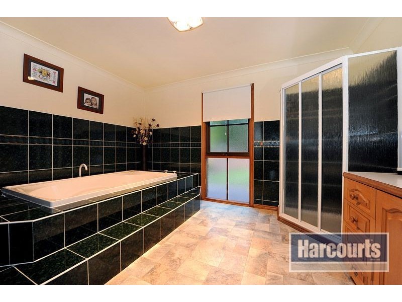 70 Weeroona Road, Langwarrin South VIC 3911