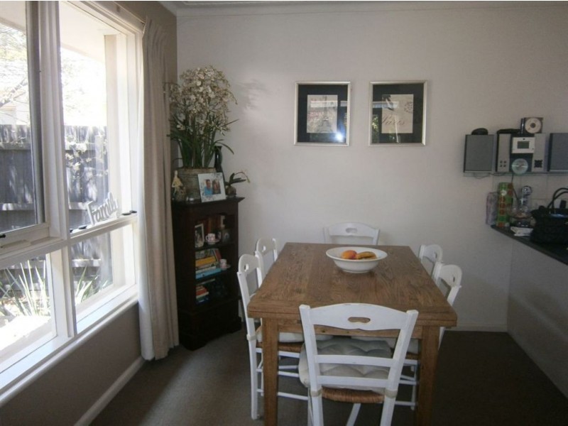1/16 Nursery Avenue, Frankston VIC 3199