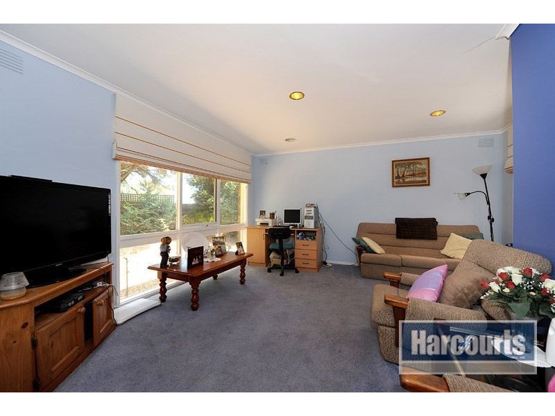 418 McClelland Drive, Langwarrin VIC 3910