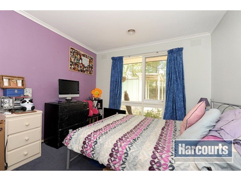 418 McClelland Drive, Langwarrin VIC 3910