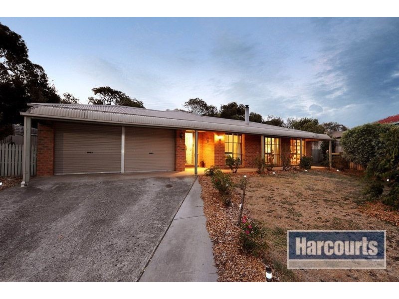 15 Denise Court, Langwarrin VIC 3910