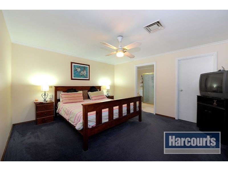 15 Denise Court, Langwarrin VIC 3910