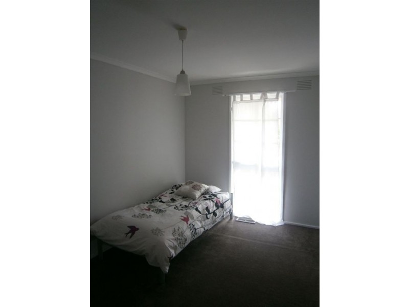 16 Alcon Court, Langwarrin VIC 3910
