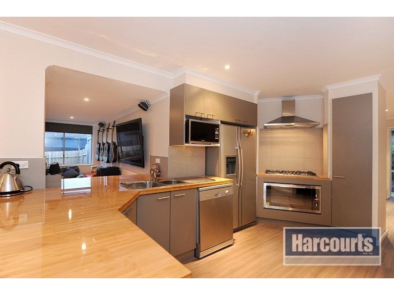5 Warrin Rise, Langwarrin VIC 3910