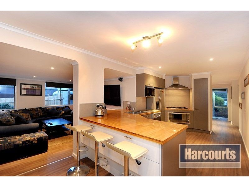 5 Warrin Rise, Langwarrin VIC 3910