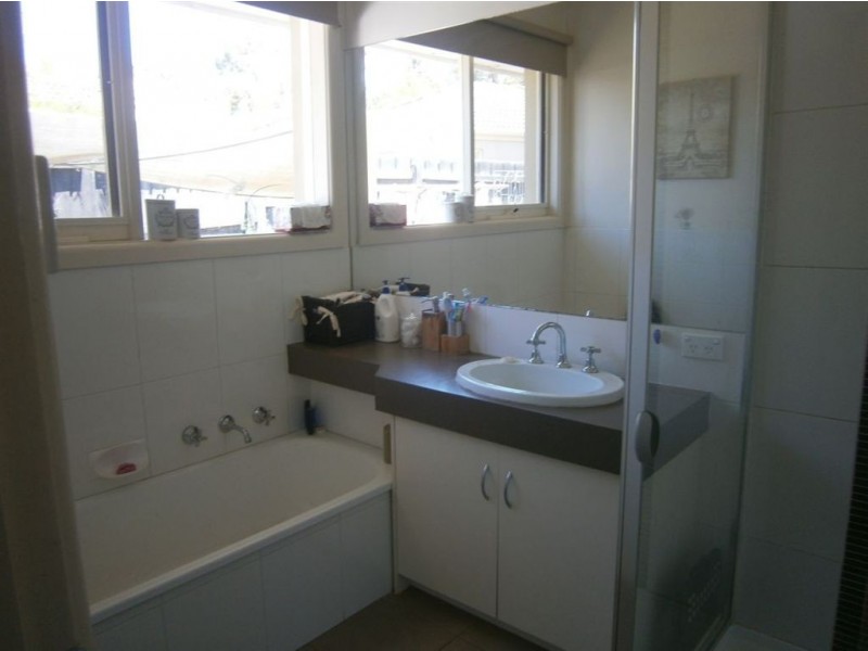 1/16 Nursery Avenue, Frankston VIC 3199