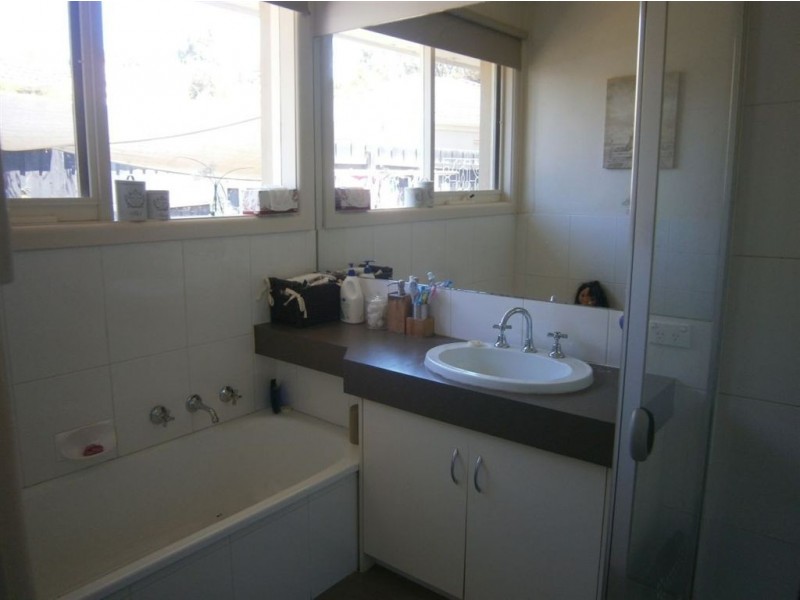 1/16 Nursery Avenue, Frankston VIC 3199