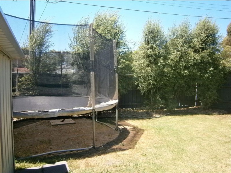 1/16 Nursery Avenue, Frankston VIC 3199