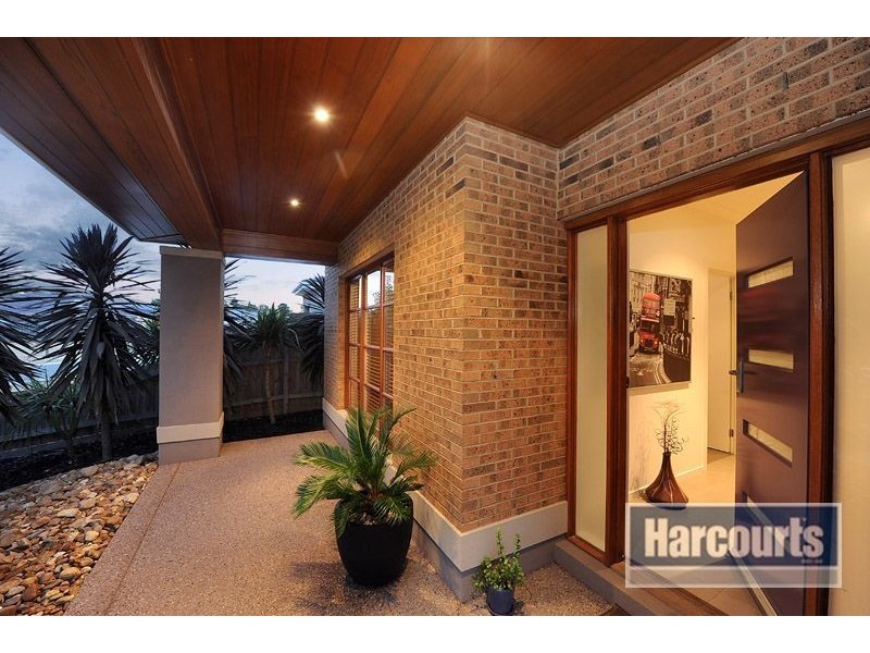 72 Huntingtower Cres, Langwarrin VIC 3910