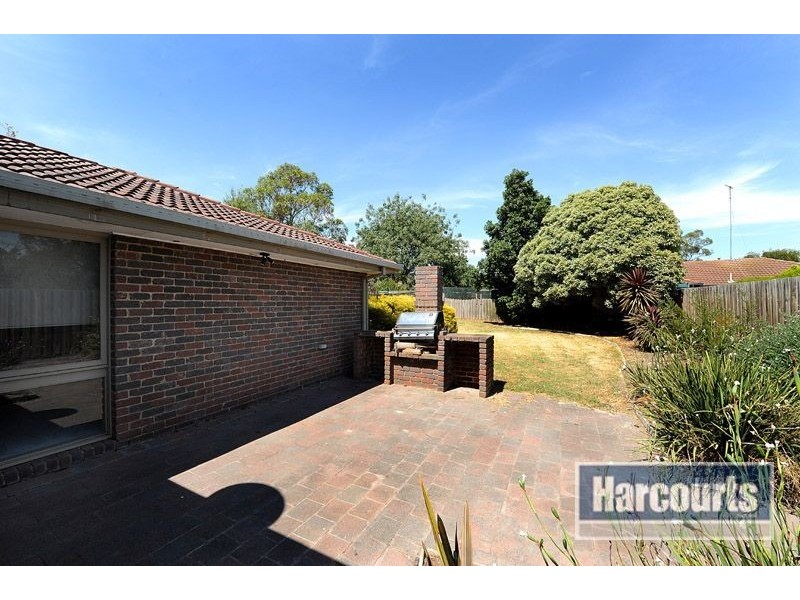 12 Tyrone Street, Langwarrin VIC 3910