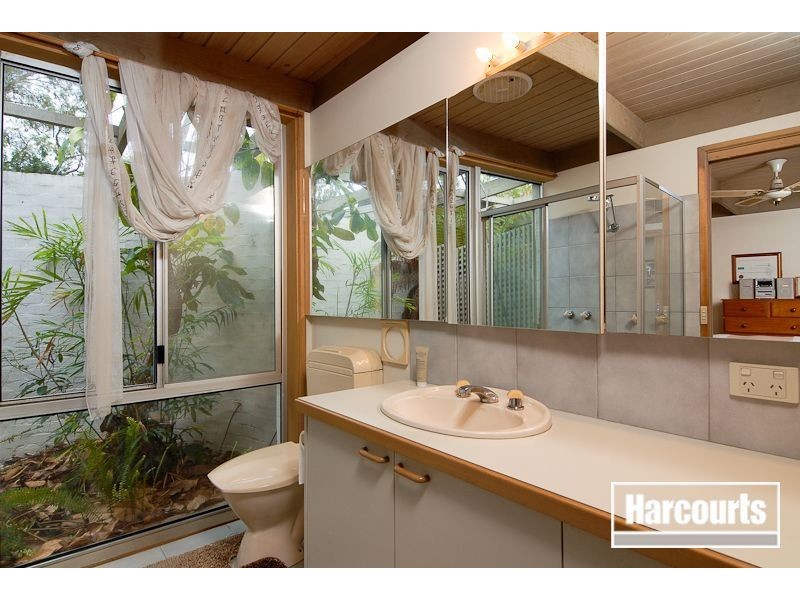 17 Cinerea Glade, Langwarrin VIC 3910