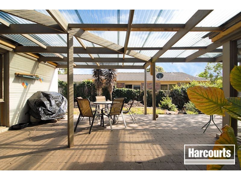 17 Cinerea Glade, Langwarrin VIC 3910