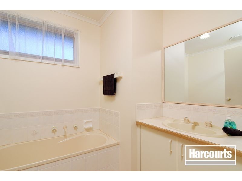 13 Birgita Court, Langwarrin VIC 3910