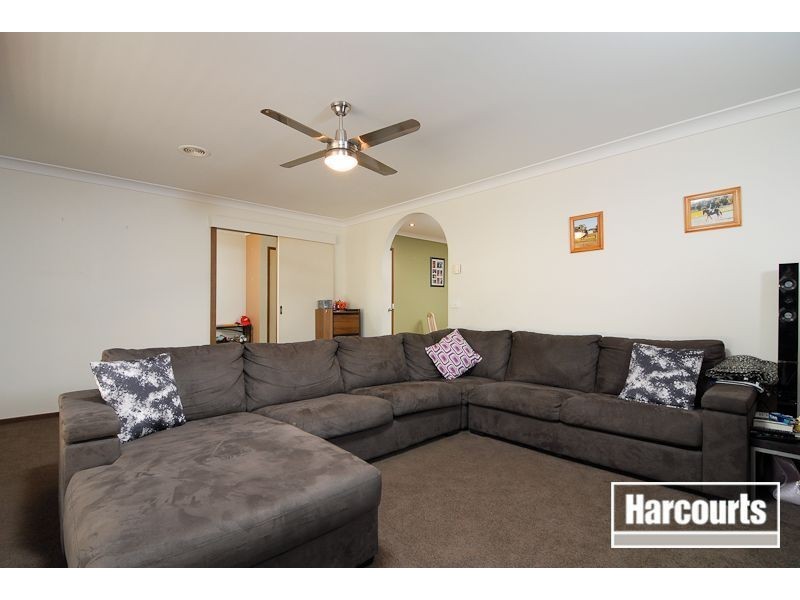 6 Maria Drive, Langwarrin VIC 3910