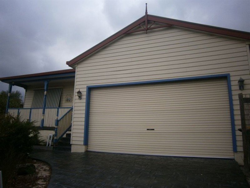22 Romsey Place, Langwarrin VIC 3910