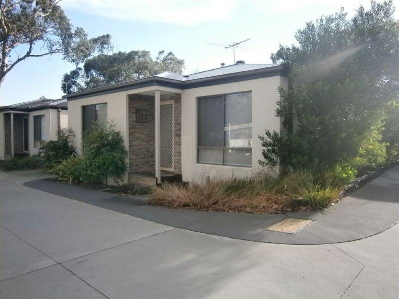 2/145 Union Road, Langwarrin VIC 3910