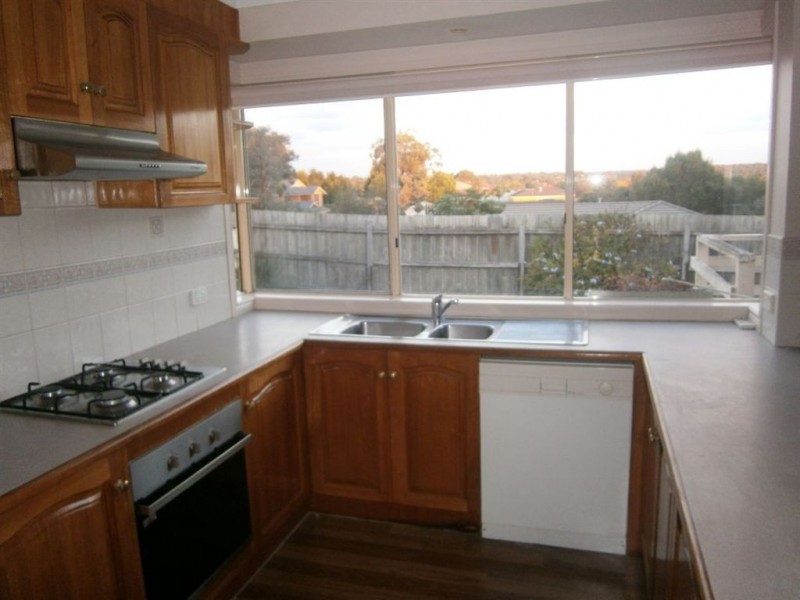 25 Wattlebird Way, Langwarrin VIC 3910