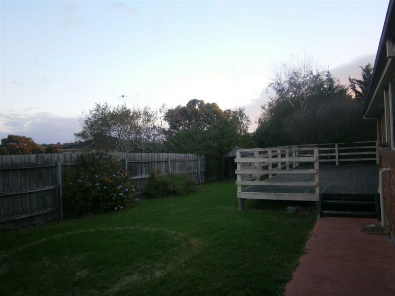 25 Wattlebird Way, Langwarrin VIC 3910