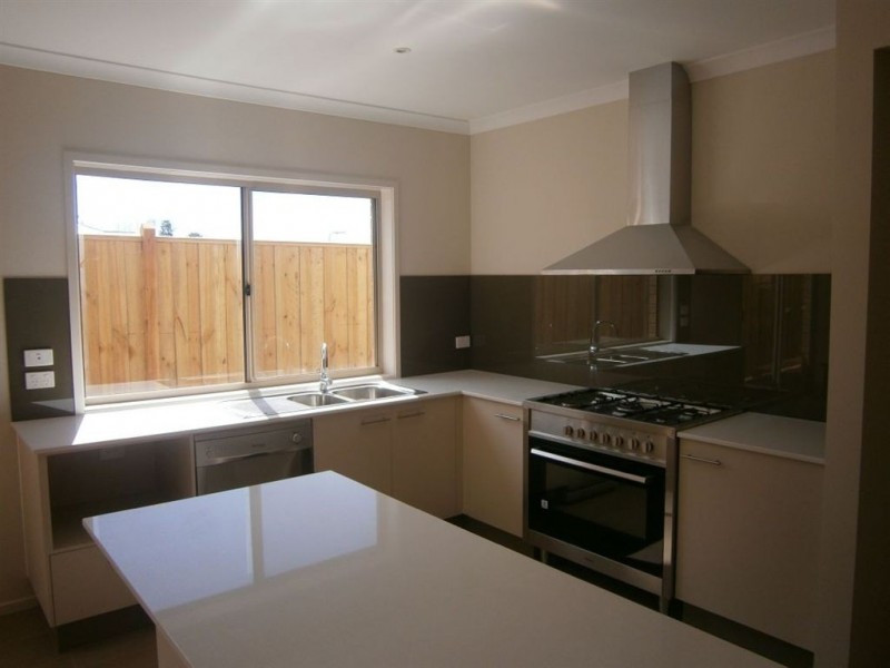 13 Millicent Road, Langwarrin VIC 3910