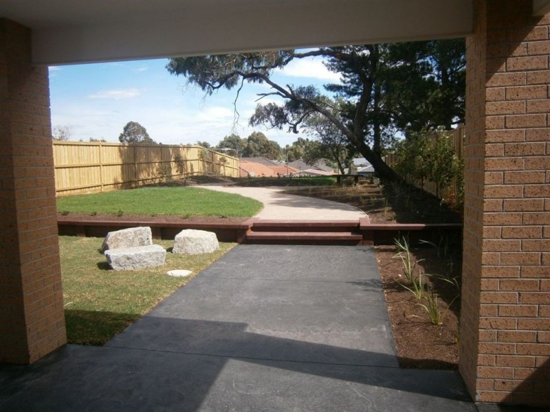 11 Millicent Road, Langwarrin VIC 3910