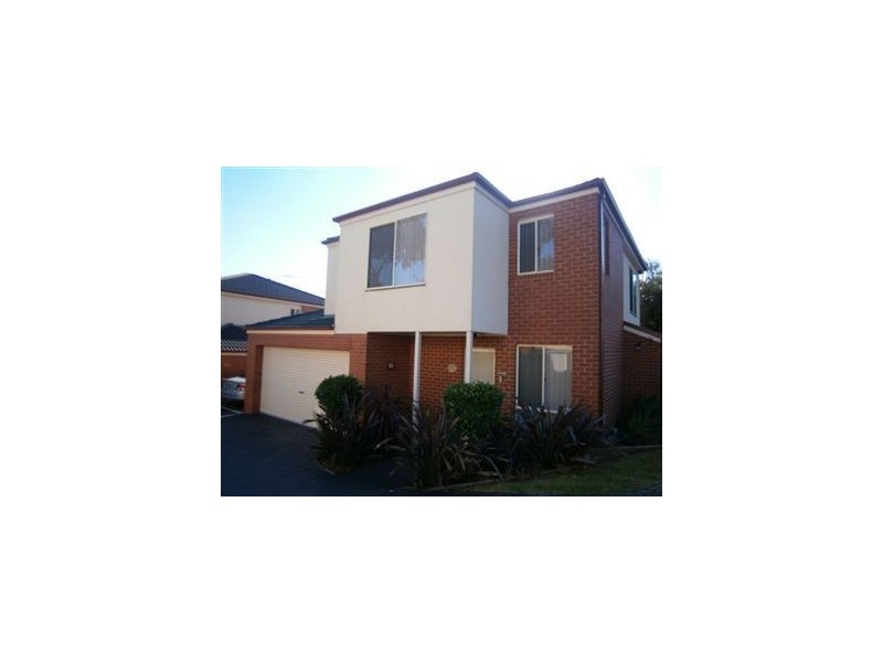 15/2 Edward Street, Langwarrin VIC 3910