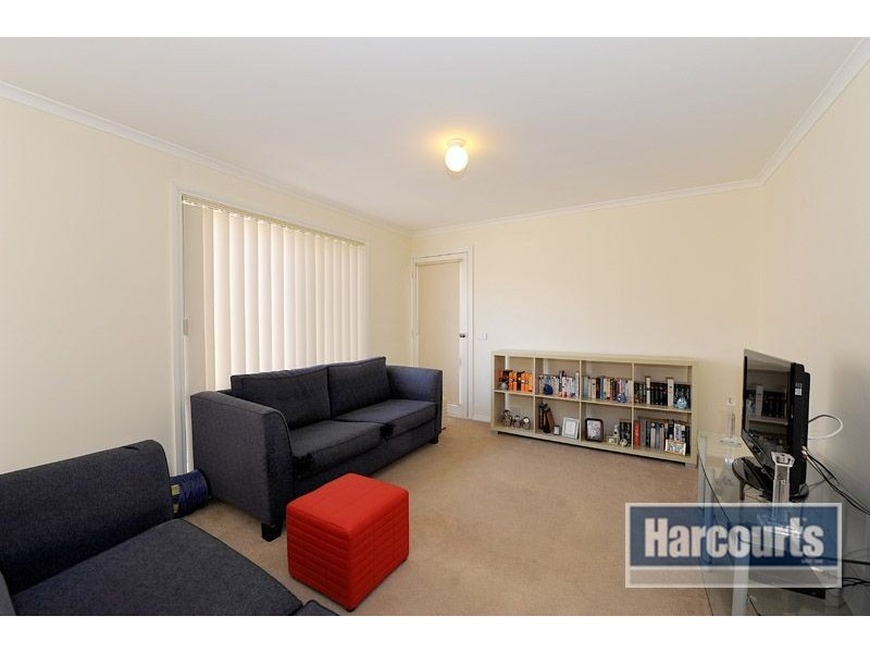 2/60 Sunny Vale Drive, Langwarrin VIC 3910