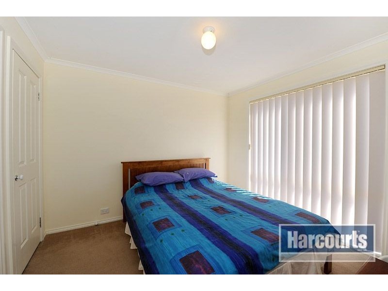 2/60 Sunny Vale Drive, Langwarrin VIC 3910