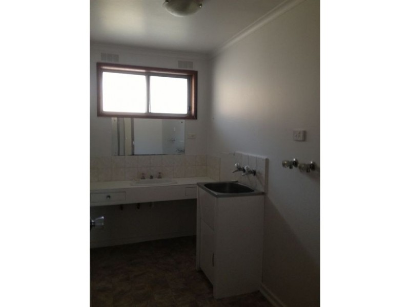 1/4 Samada Street, Frankston VIC 3199